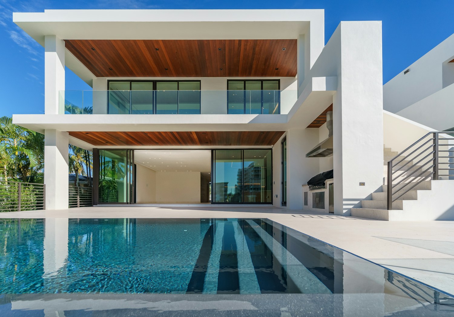 Contemporary California home architecture